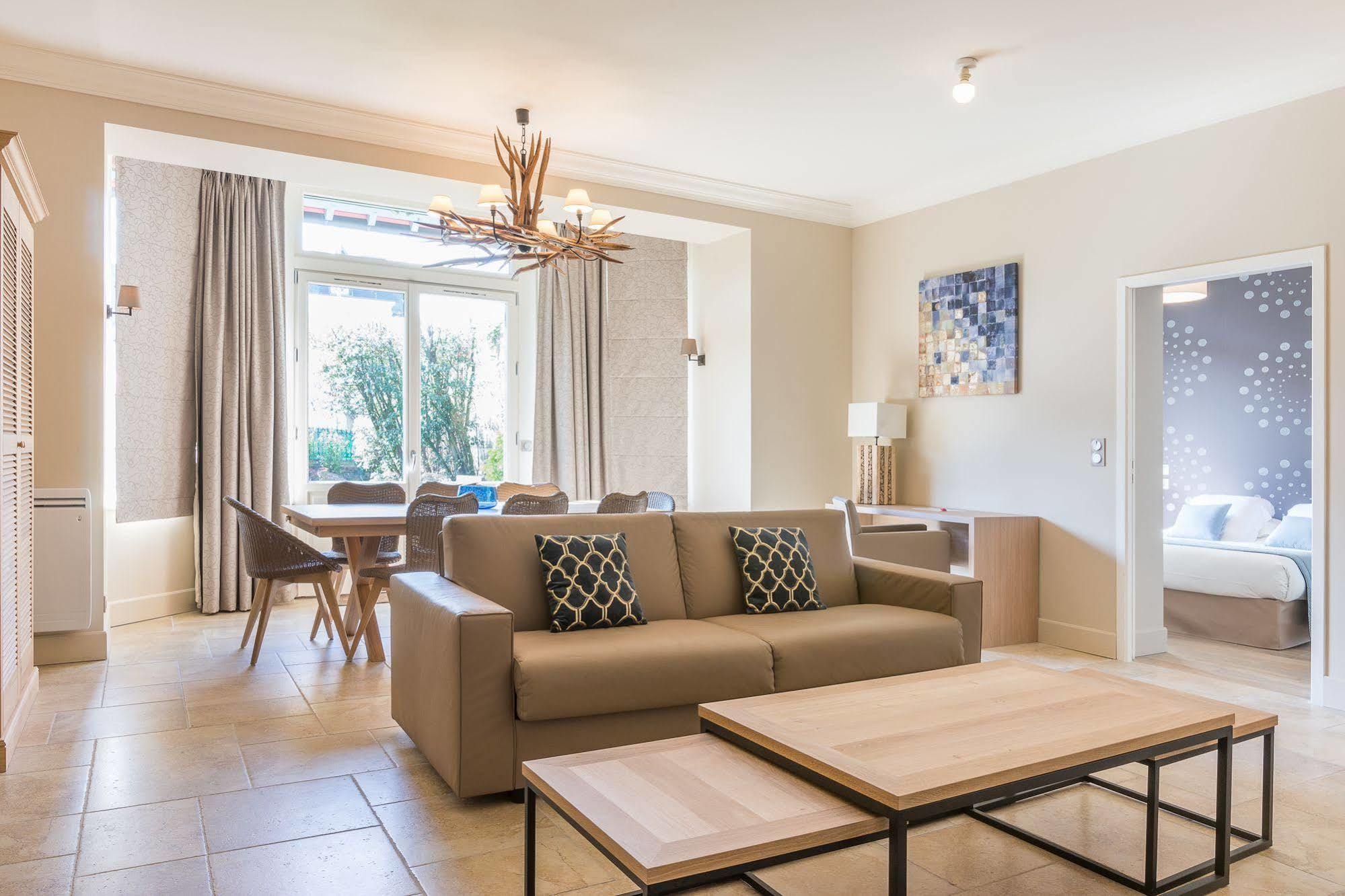 דוביל Villa Odette מראה חיצוני תמונה